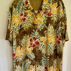 SALE❤️TOMMY BAHAMA… Hawaiian Shirt -